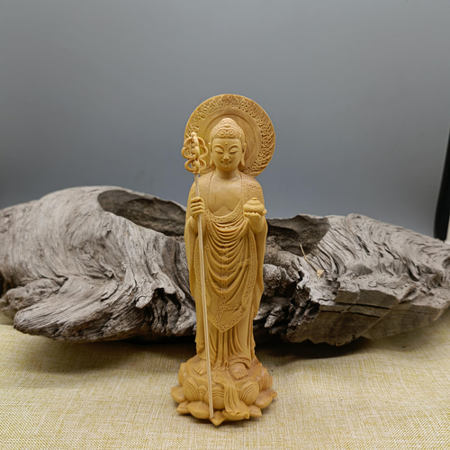 【修縁堂】大迫力 木彫り 仏像 阿弥陀三尊立像 本金 切金 彫刻 天然木檜材 修縁堂】大迫力 木彫り 仏像 阿弥陀三尊立像 本金 切金 彫刻