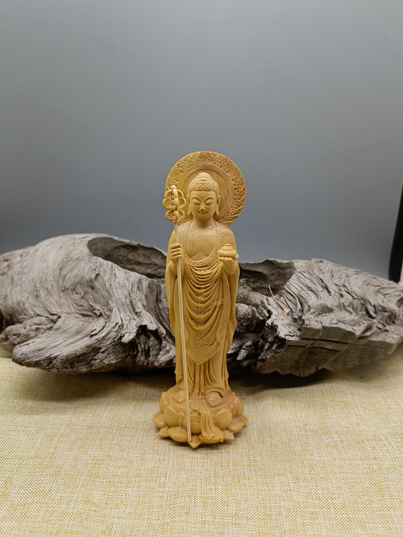 【修縁堂】大迫力 木彫仏像 薬師如来立像 薬師仏 柘植材 精密彫刻 仏師で仕上げ 大迫力 木彫仏像 薬師如来立像 薬師仏 柘植材 仏教工芸 精密彫刻 仏師