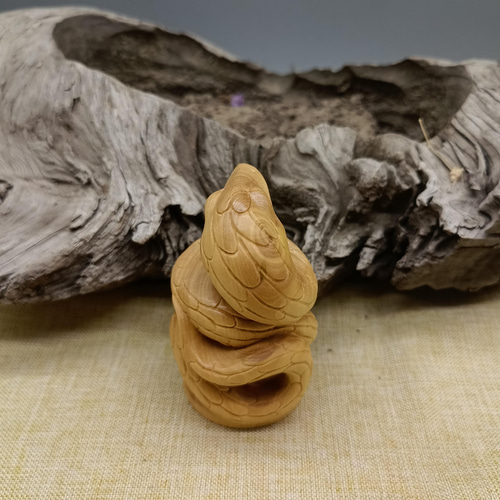 特上彫 置物 動物 へび 蛇 ヘビ 精密彫刻 柘植 木細工 高級天然ツゲ