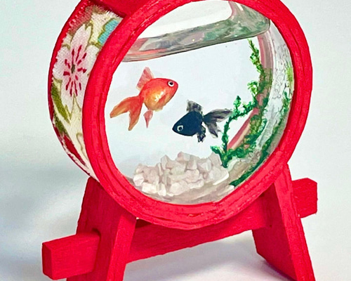 Amazon | ひかりとみずのカラクリ金魚 出目金 | 太陽・ソーラー