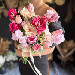 バーガンディ＆ピンクのウェディングブーケ アマランサス アンスリウム