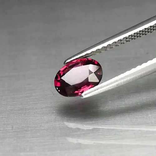 天然石 ロードライト ガーネット ルース 1.06ct 非加熱 マダガスカル産