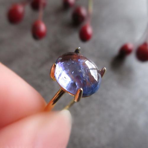 一点もの】発色美10×8mm「バイカラータンザナイト」カボション 一点もの】発色美10×8mm「バイカラータンザナイト」カボション