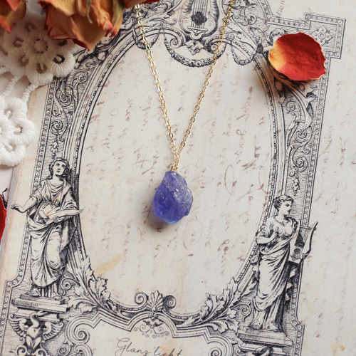 タンザナイトの原石ネックレス 希少 宝石 鉱物 チェーン別売