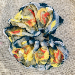 Mum羊毛氈手創作品--花花飾界圍巾/衣飾 第8張的照片