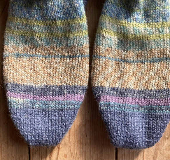 冬支度ハンドメイド2023 SALECreema限定 冬用小物　手編み靴下　送料無料 3枚目の画像