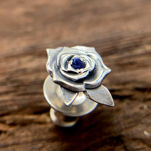 薔薇ピアス 合成サファイア/シルバー925 片耳用/セカンドピアス つけっ