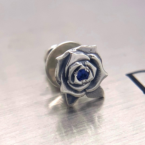 薔薇ピアス 合成サファイア/シルバー925 片耳用/セカンドピアス つけっ