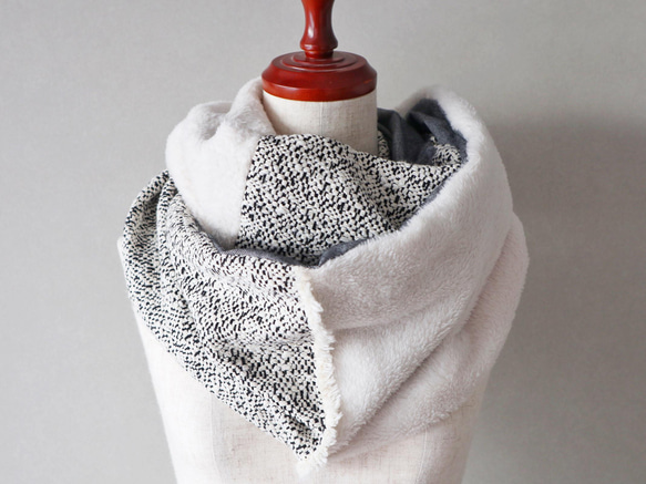 冬季半價促銷 ◆ 大理石紋粗花呢和蓬鬆的圍巾<snood003> 第1張的照片
