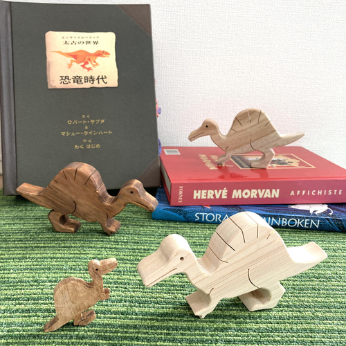 恐竜の木のおもちゃ スピノサウルス その他置物 ポッシュ