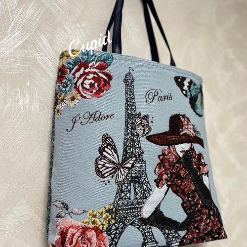 エッフェル塔と花の刺繍トートバッグ一点もの