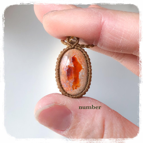 カンテラオパール&ガーネット マクラメネックレス ❁優しい森と赤