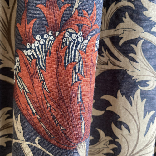 再販8 ウィリアムモリス Anemone （レッドフラワー）ロングスカート