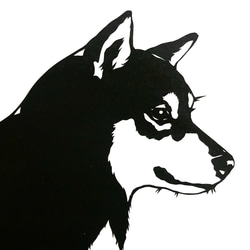 遠くを見つめる黒柴犬　〈ミニ額縁付き作品〉 2枚目の画像