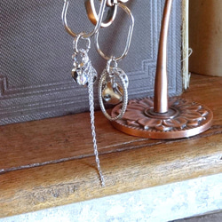 vintage silver hoop＆crystal アシメ 4枚目の画像