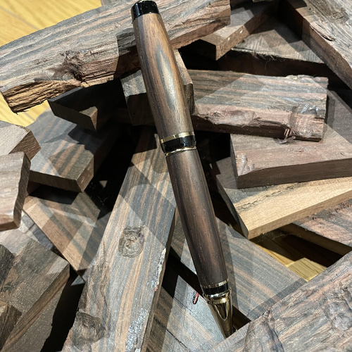 木のペンブラジリアンローズウッドのボールペン ペン・筆記用具 レッド