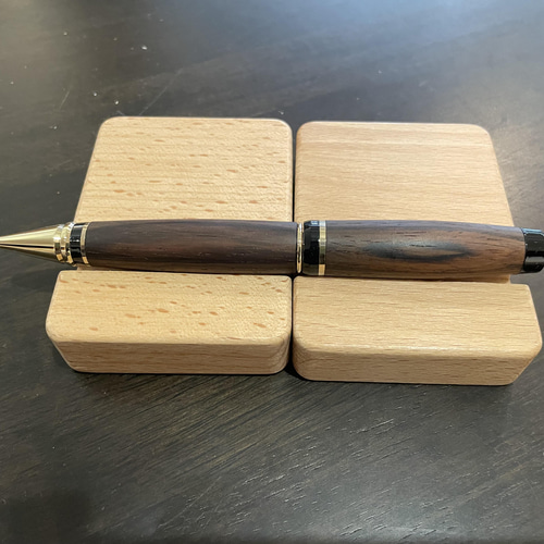 木のペンブラジリアンローズウッドのボールペン ペン・筆記用具 レッド