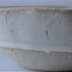 大きすぎない丸いボウル（椀、中鉢、小丼ぶり）白御影土×チタンマット釉 6枚目の画像