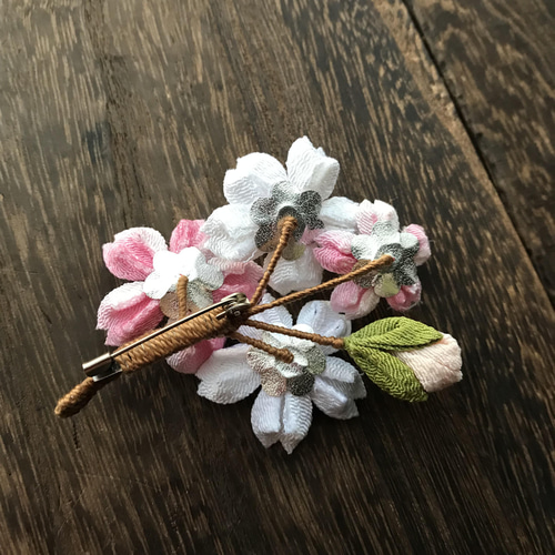 つまみ細工 桜 ハンドメイド 専用ページです - メルカリ