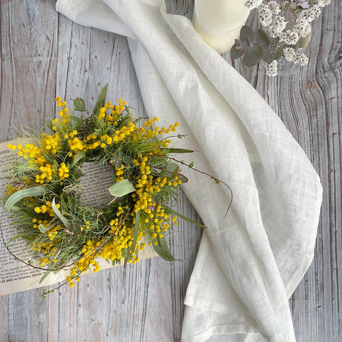 ミランドールとユーカリのナチュラルリース＊ドライフラワーリース