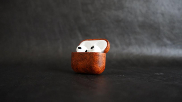 AirPods 木製ケース ローズウッド ノブ 1枚目の画像