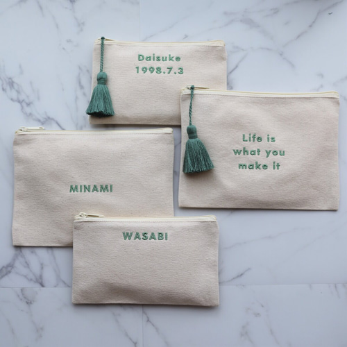 推し色・名入れ フラットポーチ｜母子手帳・通帳・アクスタ・推し活