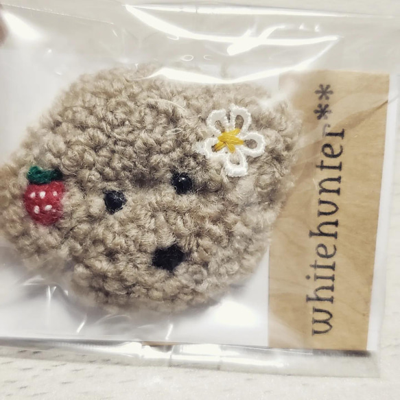 もこもこっとしたブローチたち。 4枚目の画像