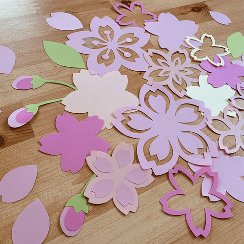 桜の花 切り絵　アクリル インテリア装飾 壁面飾り＊季節の花シリーズ【桜さくら】ハンドカット 切り絵 とことこ
