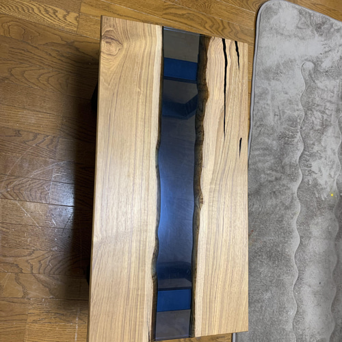 リバーテーブル エポキシ レジン 一枚板 無垢材 ローテーブル