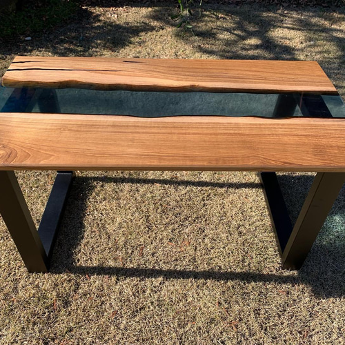 リバーテーブル エポキシ レジン 一枚板 無垢材 ローテーブル