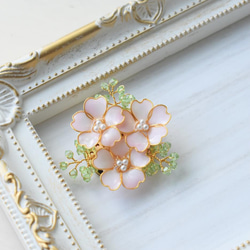 weekends手と花のデザインブローチ 桜 ブローチ ワイヤーアクセサリー 春 ブローチ dear プロフ必読