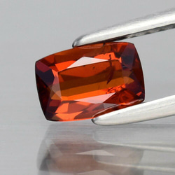 天然石 ロードライト ガーネット ルース 1.01ct 非加熱 マダガスカル産