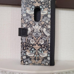 【1枚掲載中】※掲載生地でも作製可能です。 リバティ LIBERTY  ストロベリーシーフ スマホケース 14枚目の画像