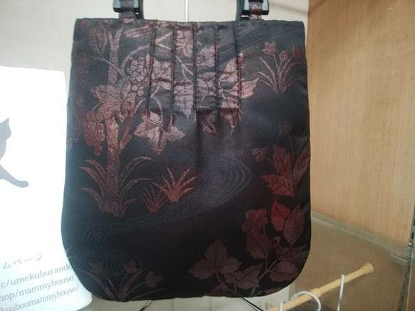 ◆黒とブロンズ色の膨れ織りバッグ◆ 