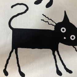 猫  斜め掛け ショルダー バッグ  Cocoland ネコ 　ココランド  　綿100　赤タグ黒猫おすわり中星 5枚目の画像