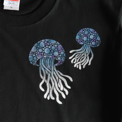 送料無料☆　型染め　水玉クラゲのTシャツ　ステンシル　 3枚目の画像
