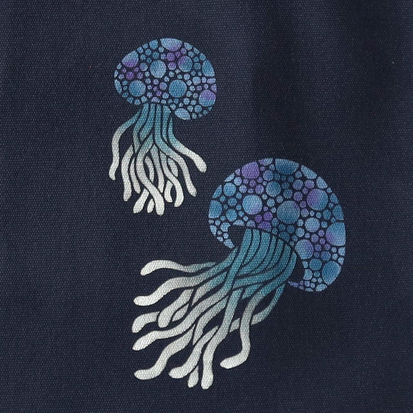 型染め　水玉クラゲのトートバッグ　キャンバス地　エコバッグ 2枚目の画像