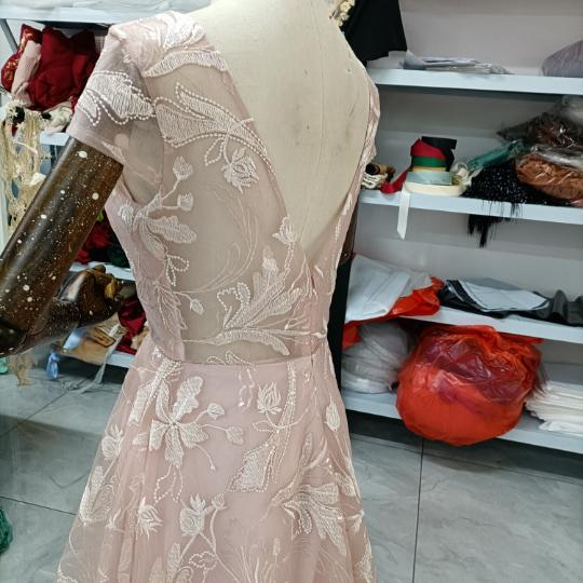 ウエディングドレス 二次会ドレス 3D立体レース刺繍 前撮り 花嫁  ピンク 6枚目の画像