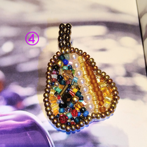 洋梨 ビーズ刺繍ブローチ＊AYA工房 ブローチ AYA工房 通販 13258216