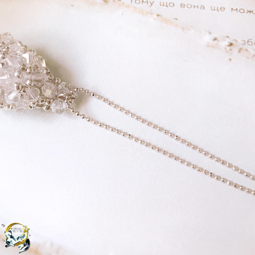 Swarovski クリスタルビーズネックレス 20％オフ】スワロフスキークリスタルビーズのしずく型ネックレス