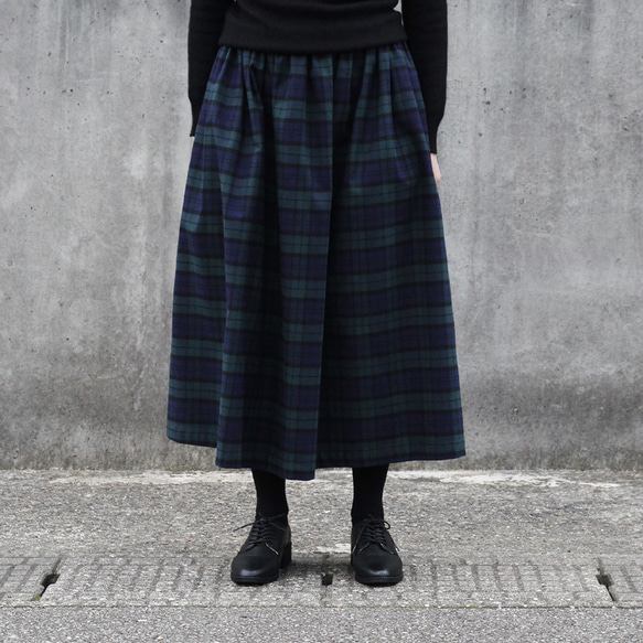 ●【オーダー品】上品で大人な色合い ブラックウォッチのスカート｜ロング / マキシ / タータンチェック 2枚目の画像