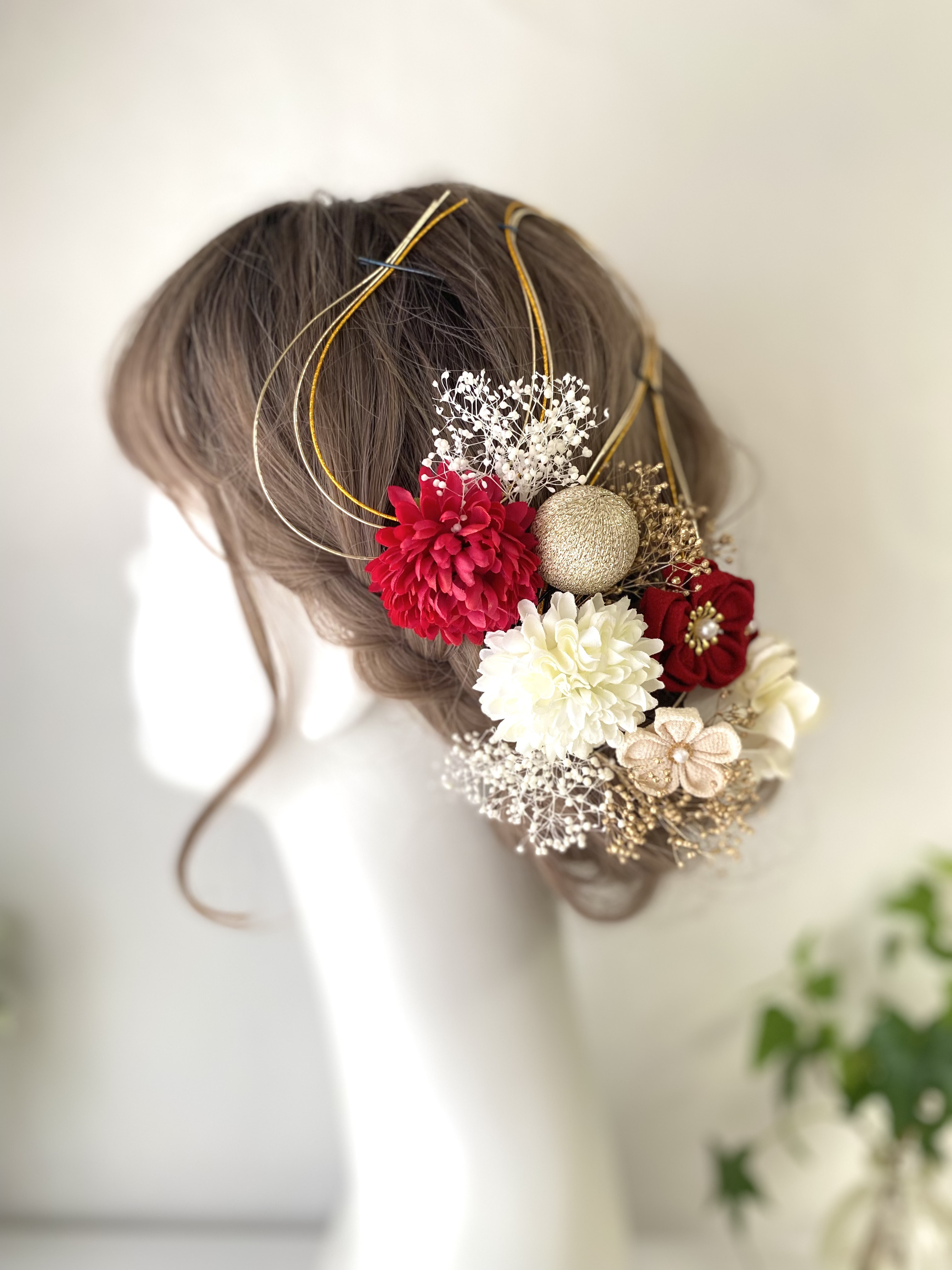 成人式　髪飾り　和装　レッド×ホワイト　つまみ細工　水引　マム　和玉　 卒業式　結婚式