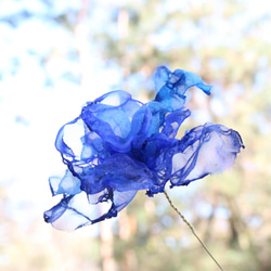 コバルトブルー②｜カラフルオーガンジーのアートフラワー【造花】 5枚目の画像