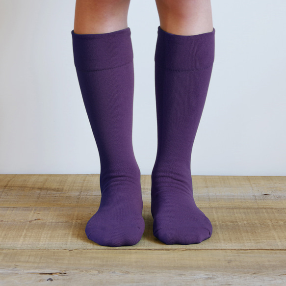 キナリノ掲載 紫 パープル 靴下 カラーソックス フィット「TRIP SCOTT」 丈夫 速乾 カジュアル 2枚目の画像