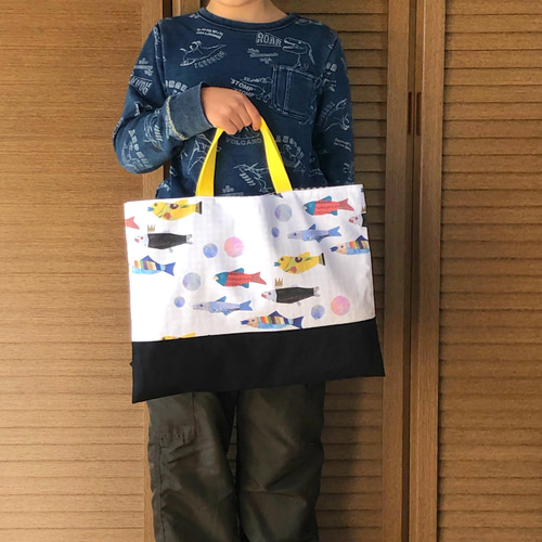 レッスンバッグ マチなし さこももみさんデザイン生地使用☆魚柄