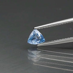 天然石 ブルー サファイア ルース 0.45ct マダガスカル産　綺麗なブルーカラーの色味！ 2枚目の画像