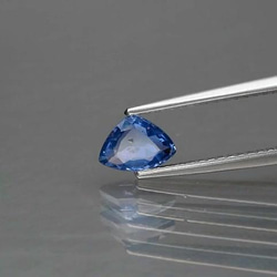 天然石 ブルー サファイア ルース 0.62ct マダガスカル産 非加熱　綺麗なブルーカラーの色味！ 4枚目の画像