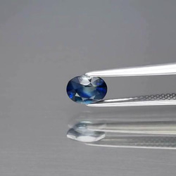 天然石 ブルー サファイア ルース 0.85ct オーストラリア産　綺麗なブルーカラーの煌めき！ 4枚目の画像