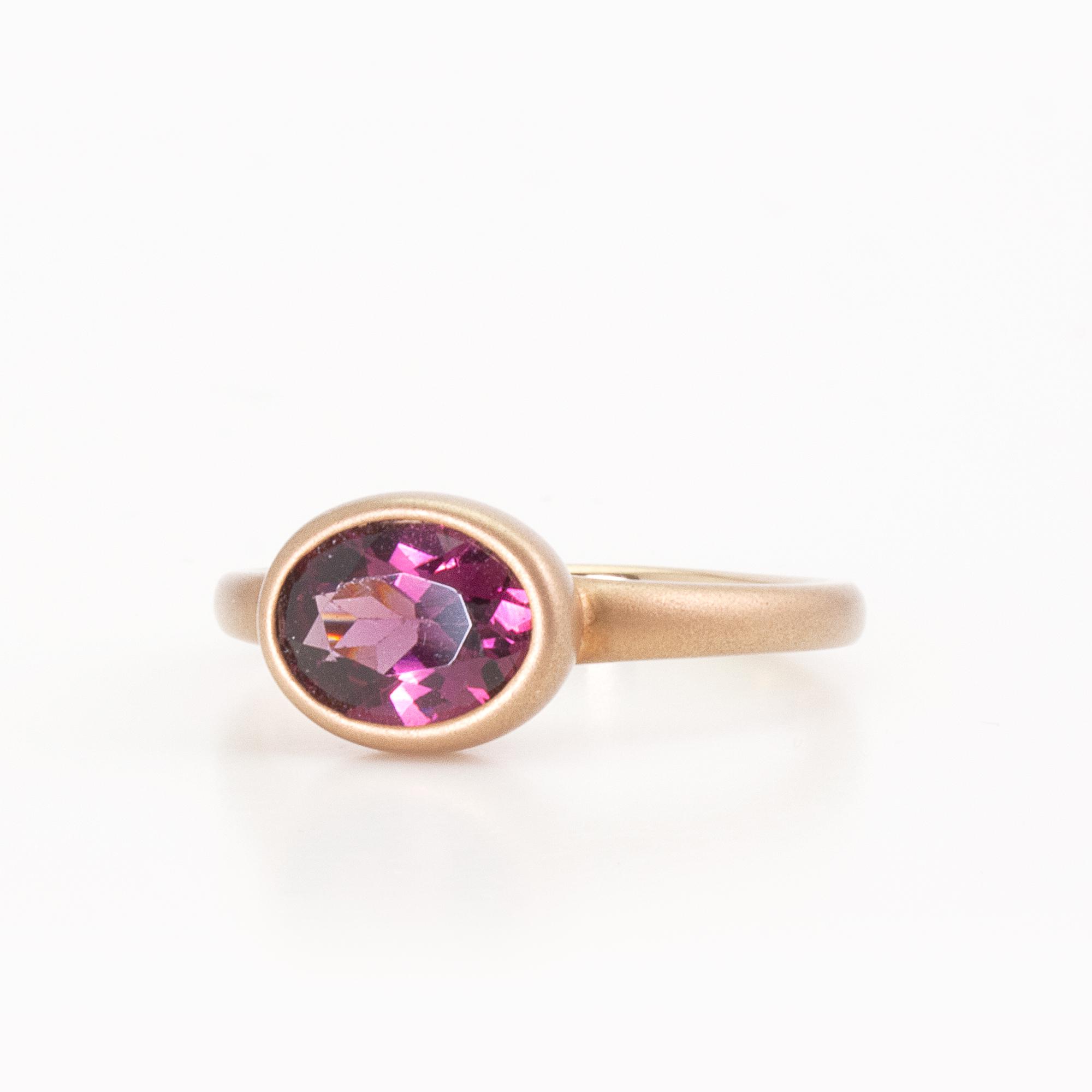 【 期間限定50％OFF 】SV(GP) Candy ring / Garnet