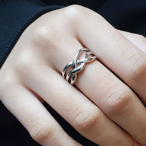 編み込み デザイン シルバーリング RS-137、SV925 指輪・リング Ring